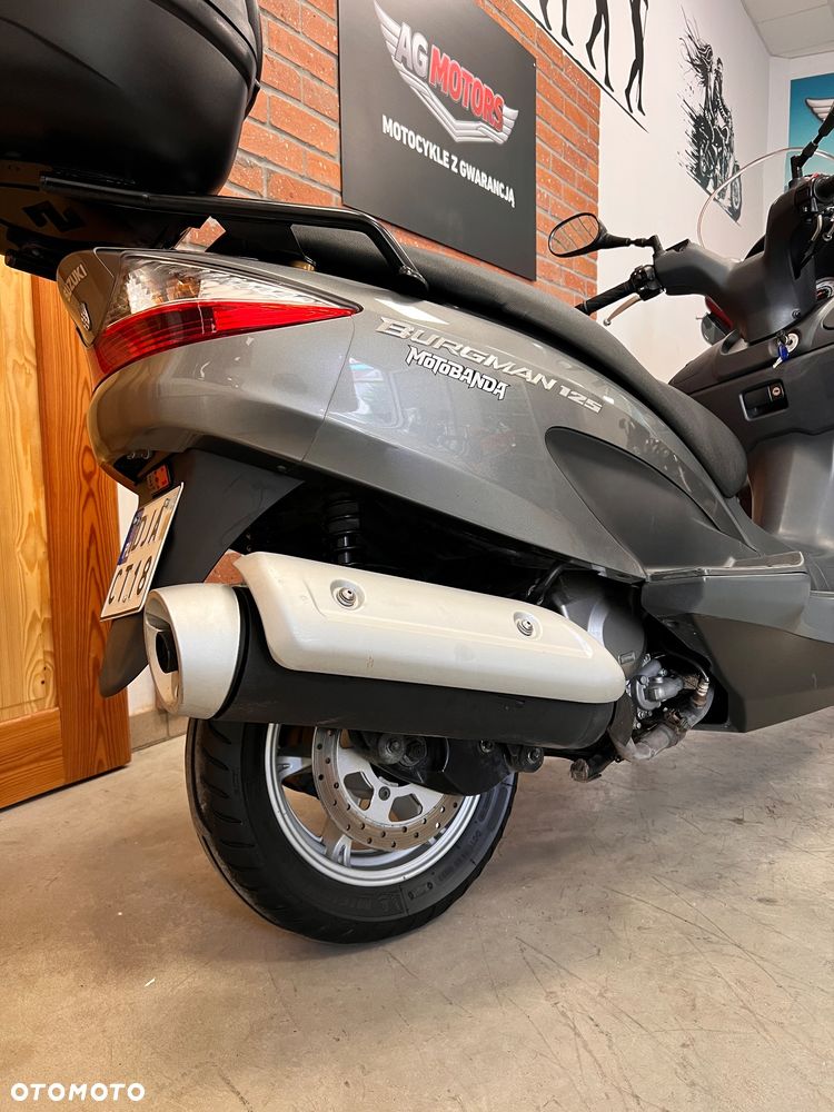 Suzuki Burgman - 8
