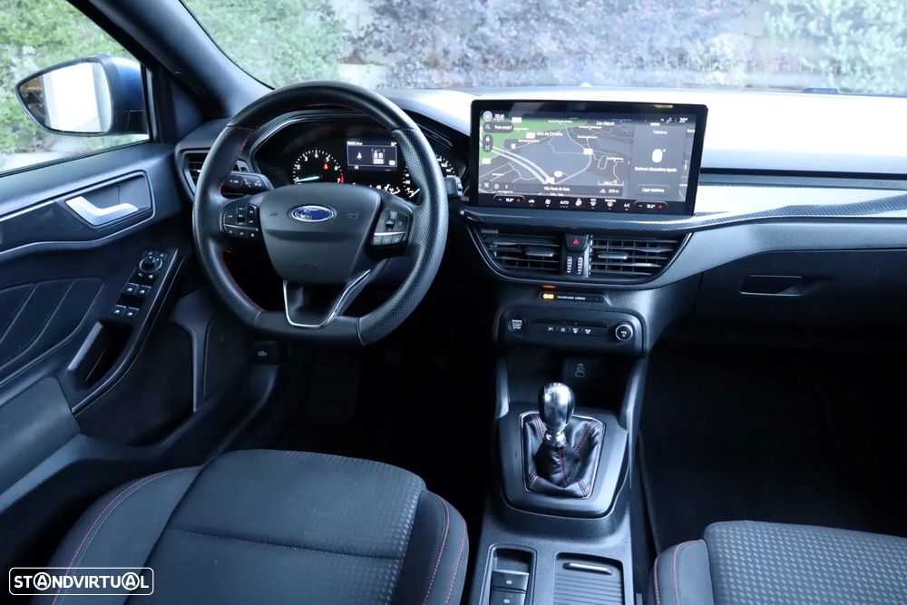 Ford Focus 1.0 EcoBoost MHEV ST-Line - 14