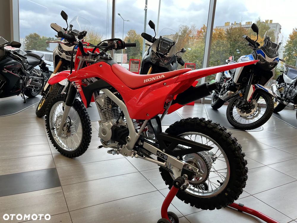 Honda CRF - 4
