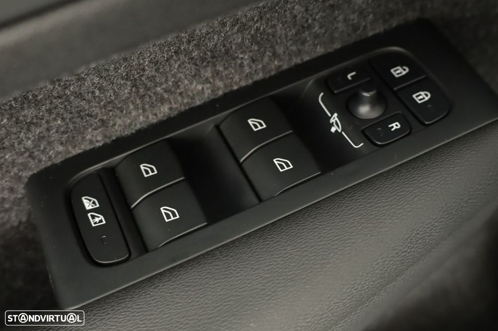 Volvo XC 40 1.5 T2 Core Auto - 18