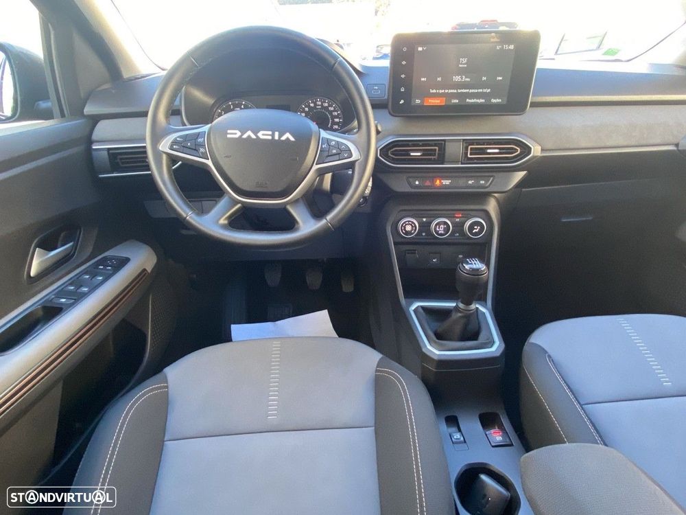 Dacia Sandero - 8