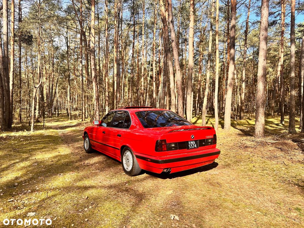 BMW Seria 5 ver-525i - 4