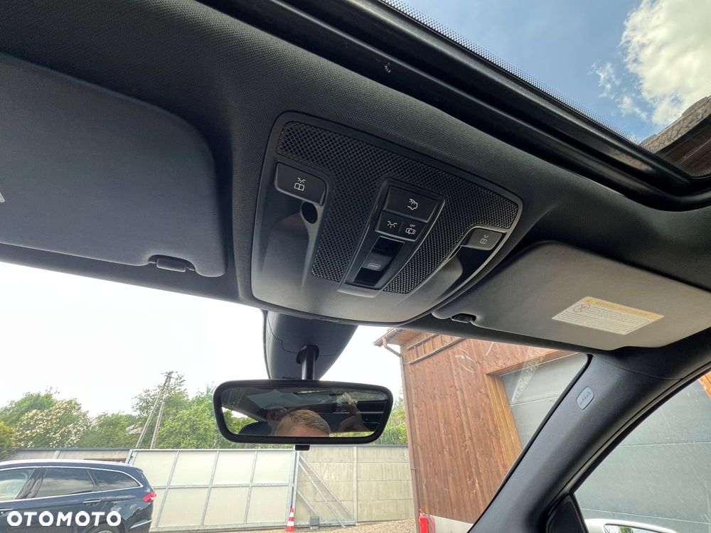 Mercedes-Benz Klasa B 250 4Matic 7G-DCT - 34
