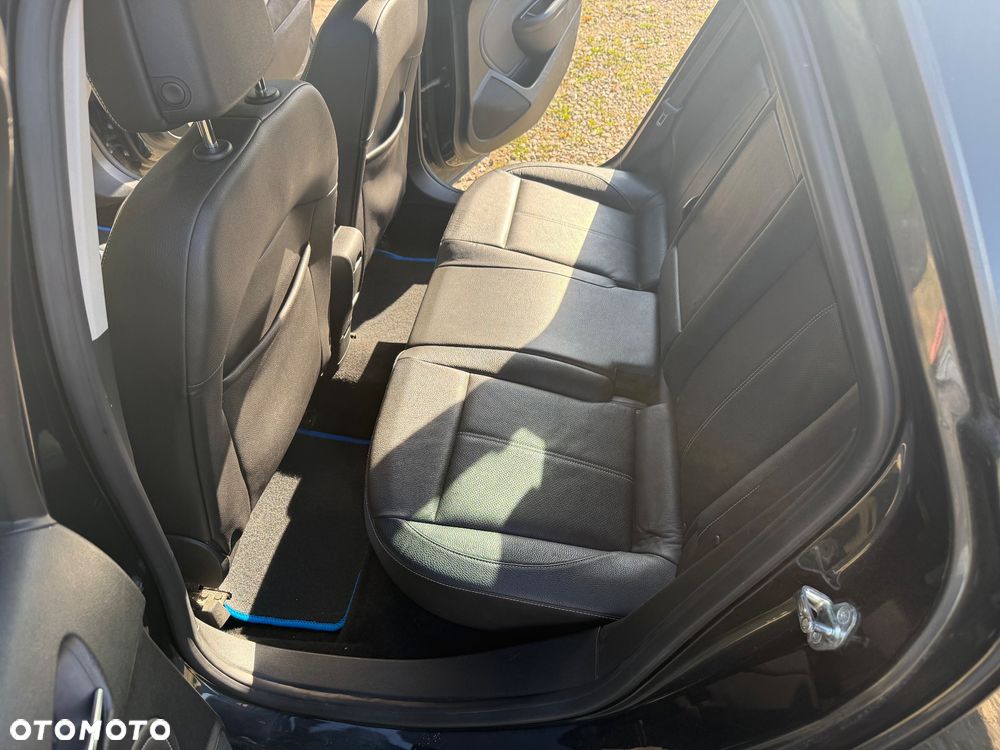 Opel Astra 1.4 Turbo Exklusiv - 12