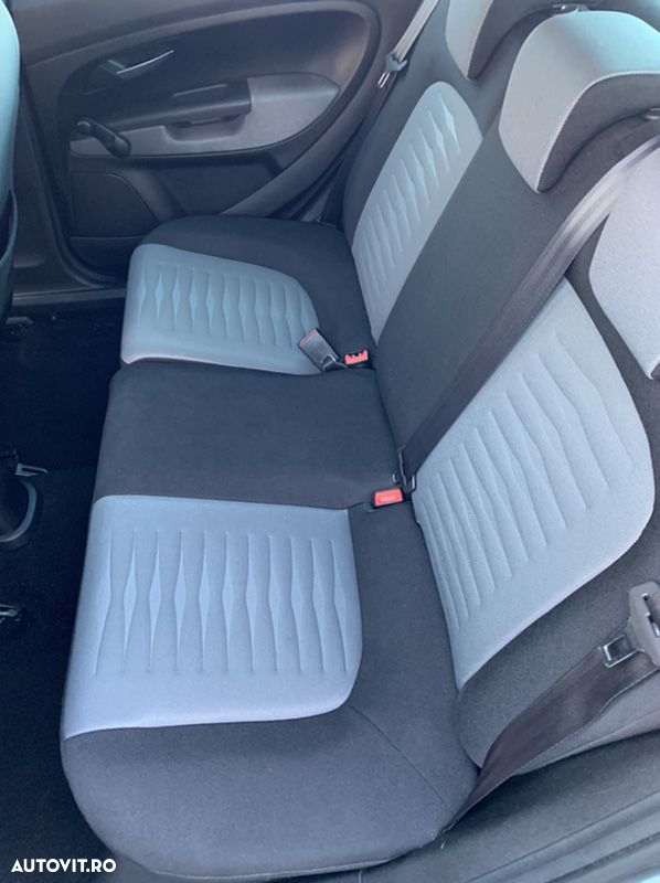 Fiat Punto - 25