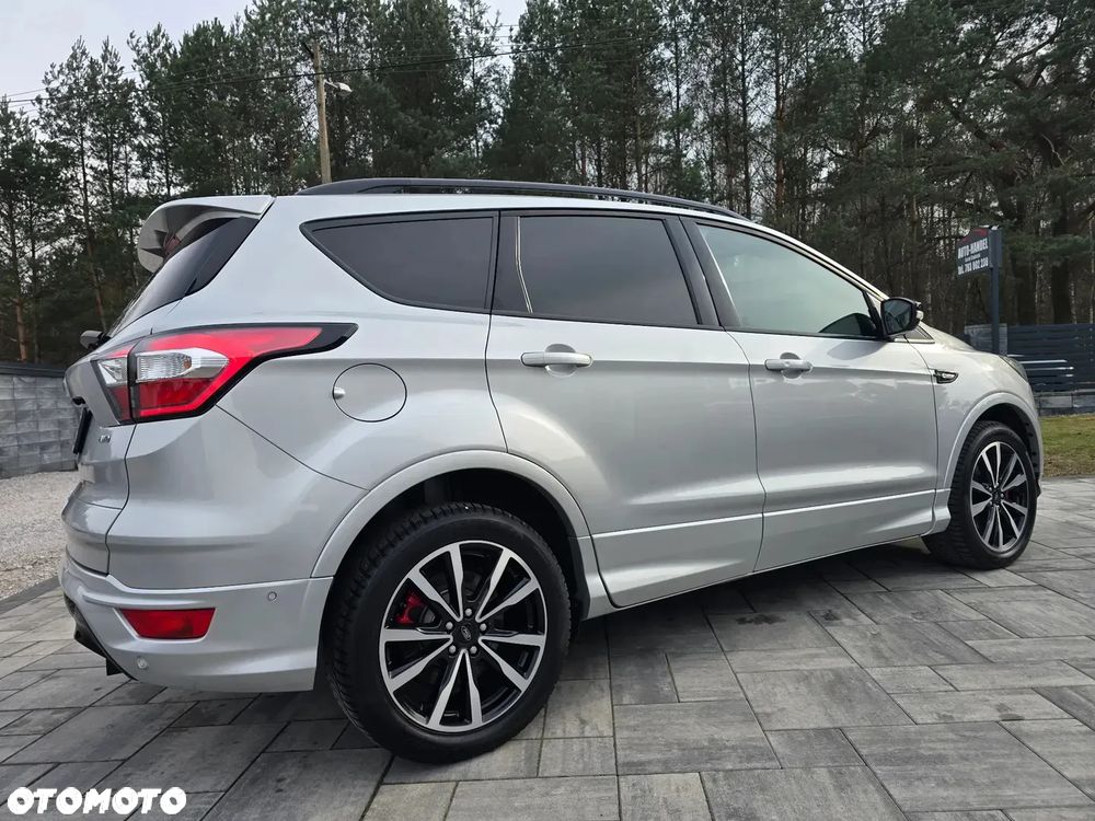 Ford Kuga 2.0 TDCi 4x4 ST-Line - 11