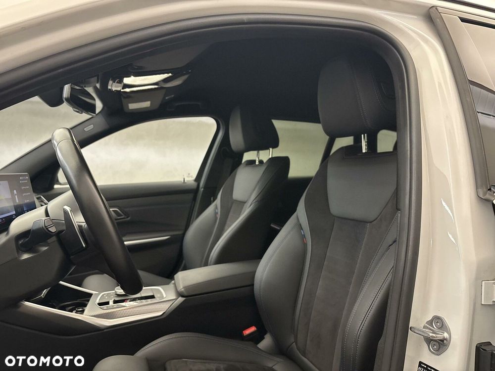 BMW Seria 3 320d xDrive M Sport sport - 12