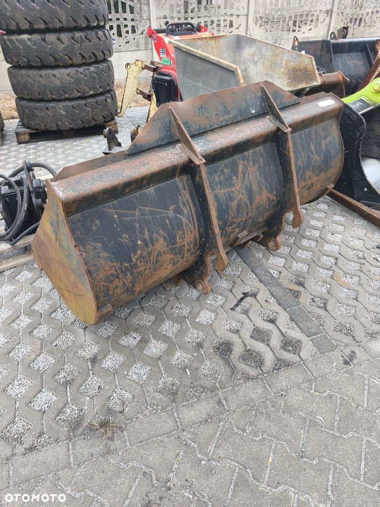 JCB Łyżka do JCB 520-40 527-50 - 1