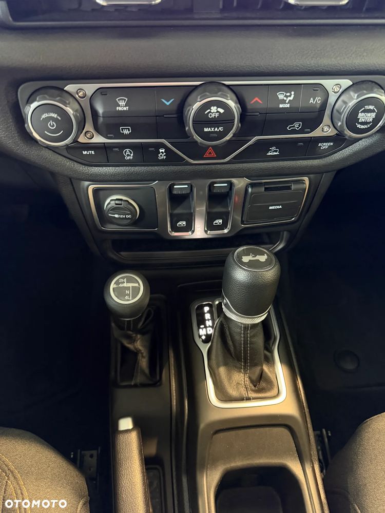Jeep Wrangler 2.0 T-GDI AWD Automatik Sport - 21
