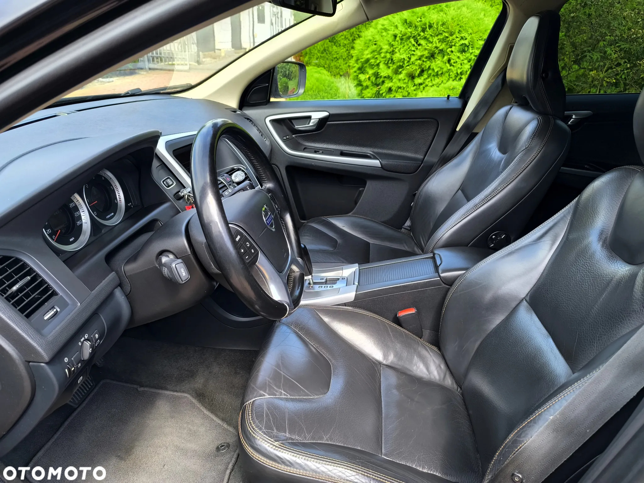 Volvo XC 60 D3 AWD Summum - 11