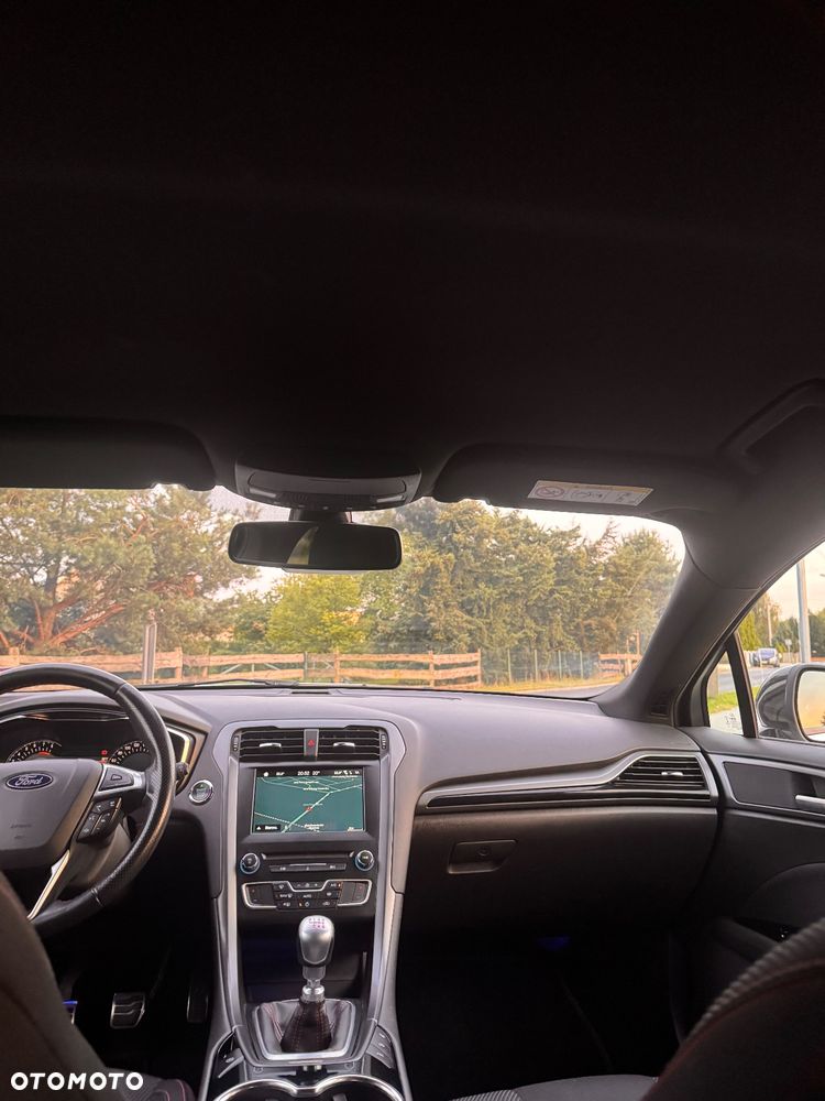 Ford Mondeo 1.5 EcoBoost ST-Line - 17
