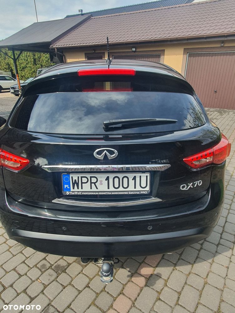 Infiniti QX70 3.7 S - 21