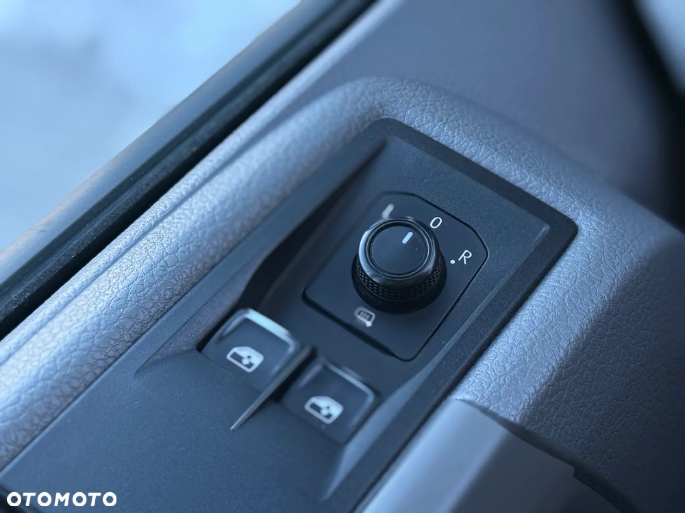 Volkswagen Crafter 2.0 140KM / Długi L4 H2 / Automat DSG / 2022 ROK PRODUKCJI / 245.081KM PRZEBIEG / Serwis ASO / Bezwypadkowy / Zarejestrowany w PL - 27