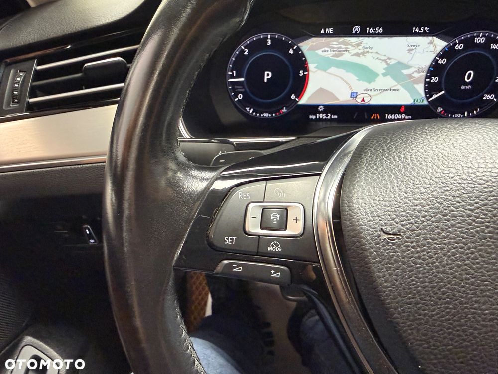 Volkswagen Passat 2.0 TDI BMT Highline DSG7 - 16