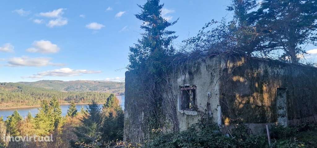 Quinta c/ 2 casas em Pedra p/ restauro - Campos - Grande imagem: 5/56