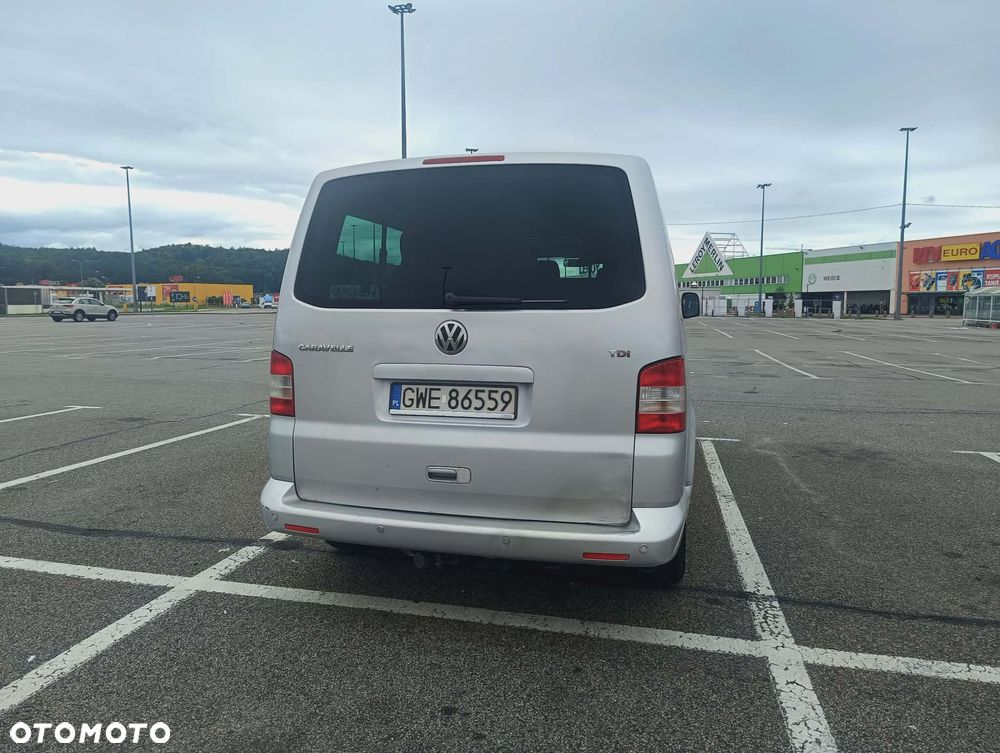 Volkswagen Caravelle - 3