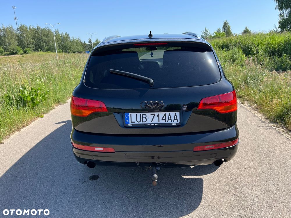 Audi Q7 - 6