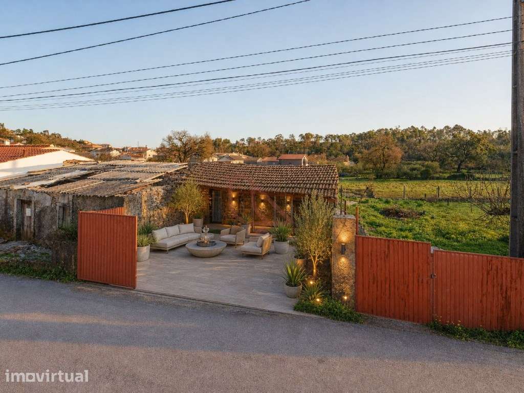 Oportunidade Única: Moradia Antiga para Reconstrução com Vista Pano... - Grande imagem: 3/11