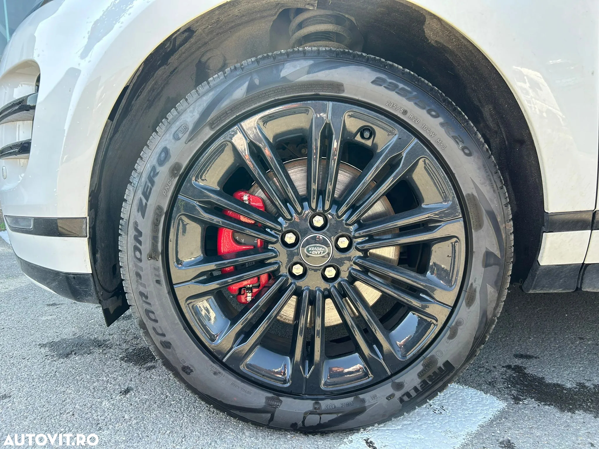 Land Rover Range Rover Evoque 2.0 D165 R-Dynamic MHEV SE - 20