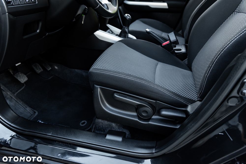 Suzuki Vitara 1.6 (4x4) Allgrip Comfort - 20