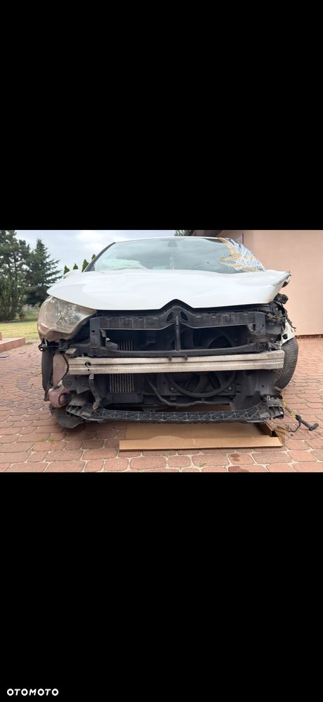Citroën C4 1.6 HDi Exclusive - 4