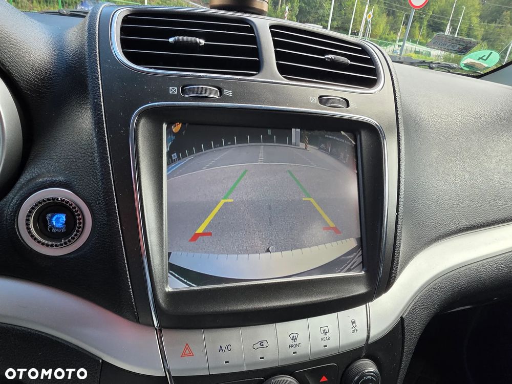 Fiat Freemont 2.0 Multijet 16V DPF Automatik Allrad Lounge - 11