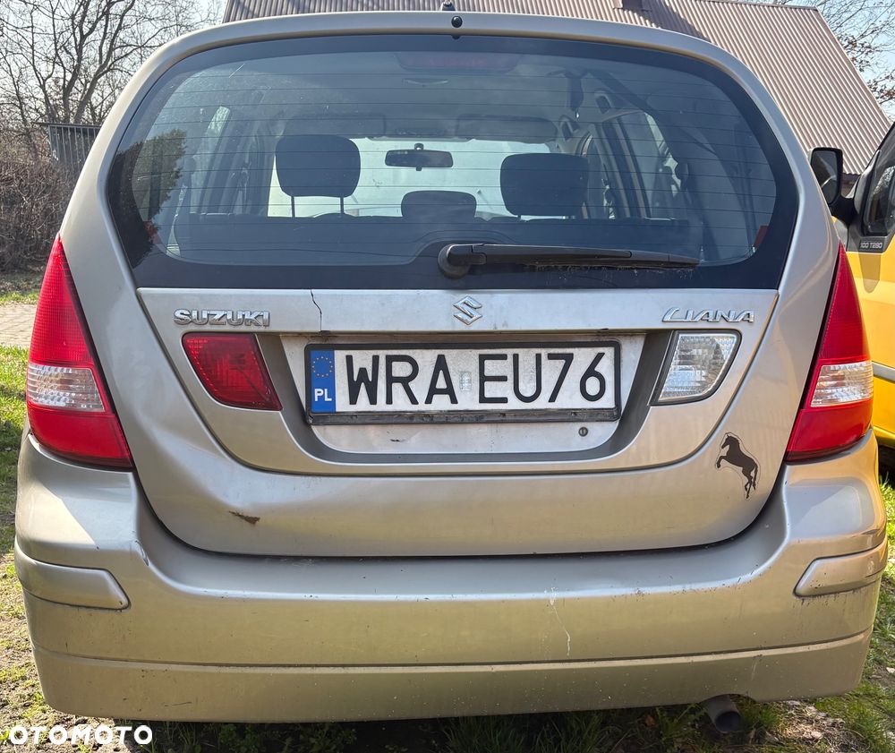 Suzuki Liana - 4
