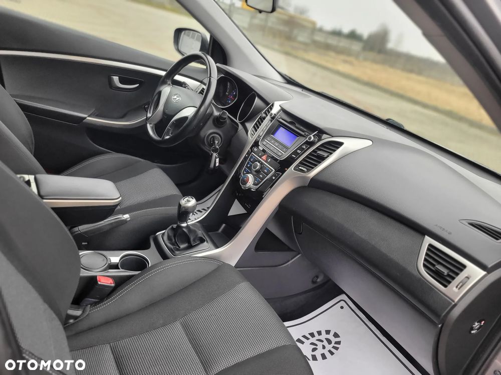 Hyundai i30 1.4 Classic - 17