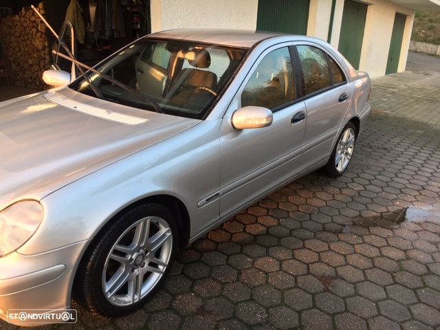 Mercedes-Benz C 220 CDI Auto Classic DPF Sport Edition - 9