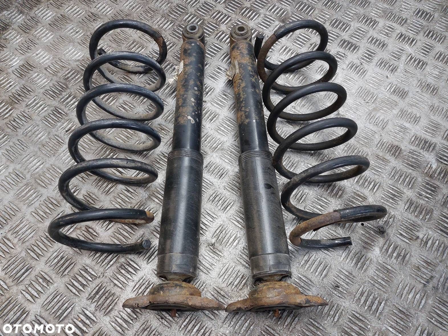 AMORTYZATORY + SPRĘŻYNY TYŁ KOMPLET FORD MONDEO MK4 HB - 1