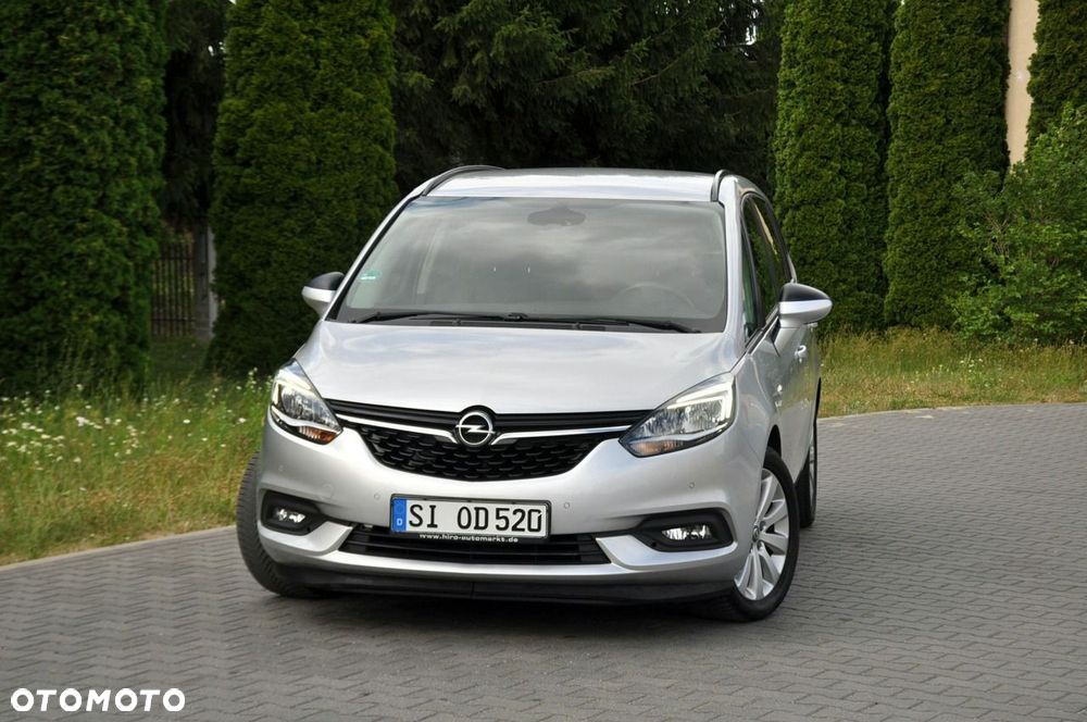 Opel Zafira - 8