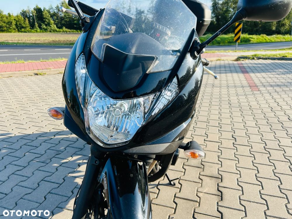 Suzuki Bandit - 24