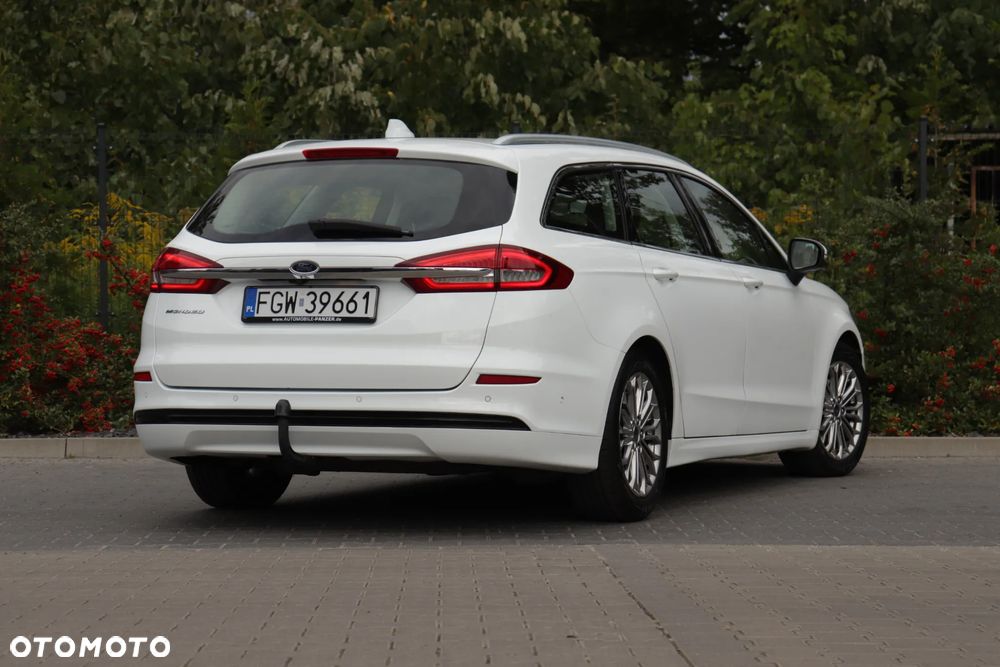 Ford Mondeo 2.0 EcoBlue Titanium - 11