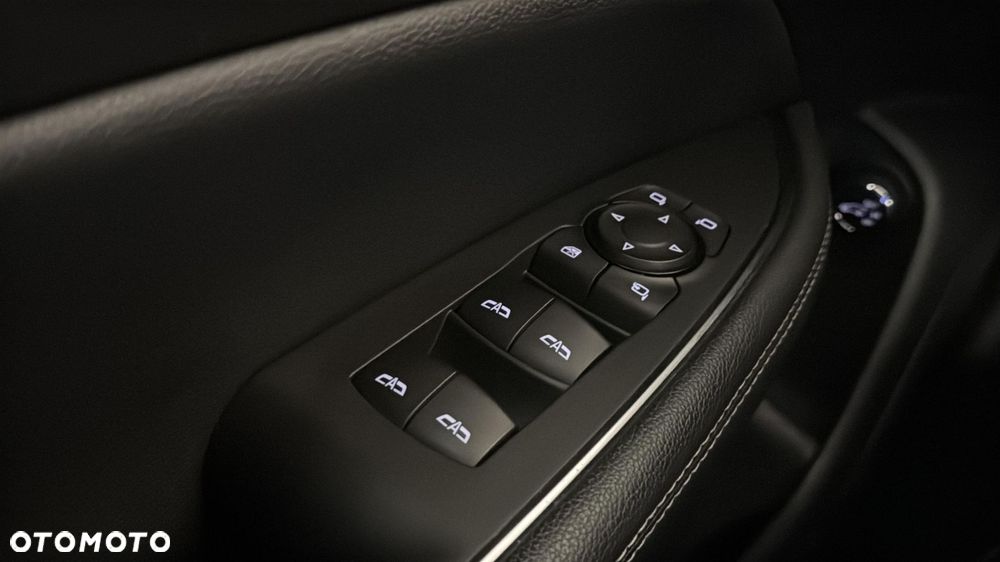 Opel Insignia 2.0 CDTI Business Elegance S&S - 26