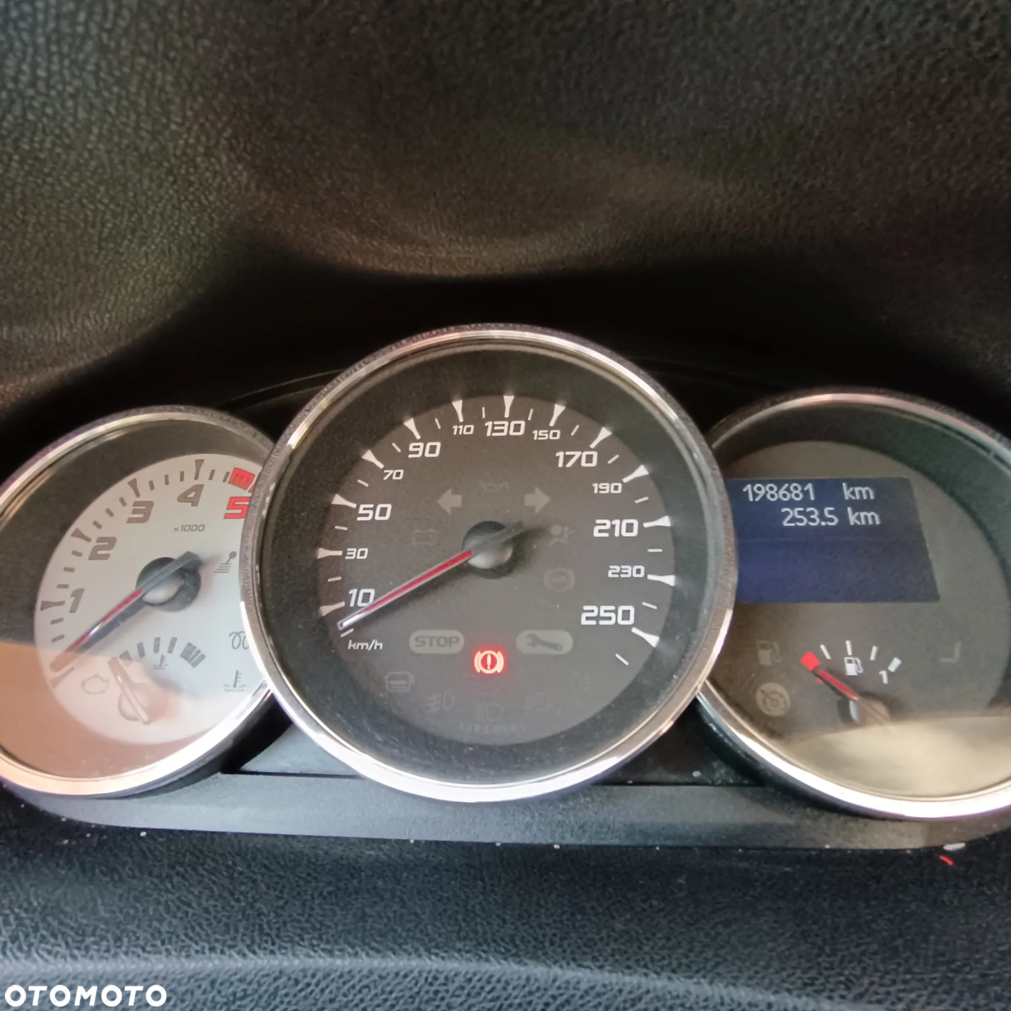 Renault Megane 2.0 dCi 16V Privilege - 19