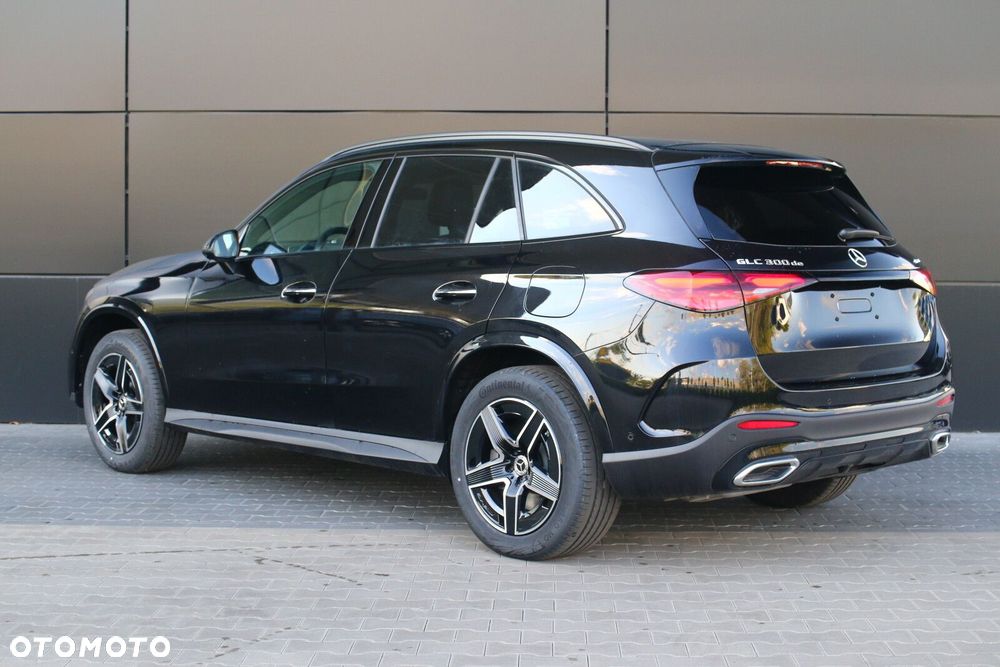 Mercedes-Benz GLC - 9
