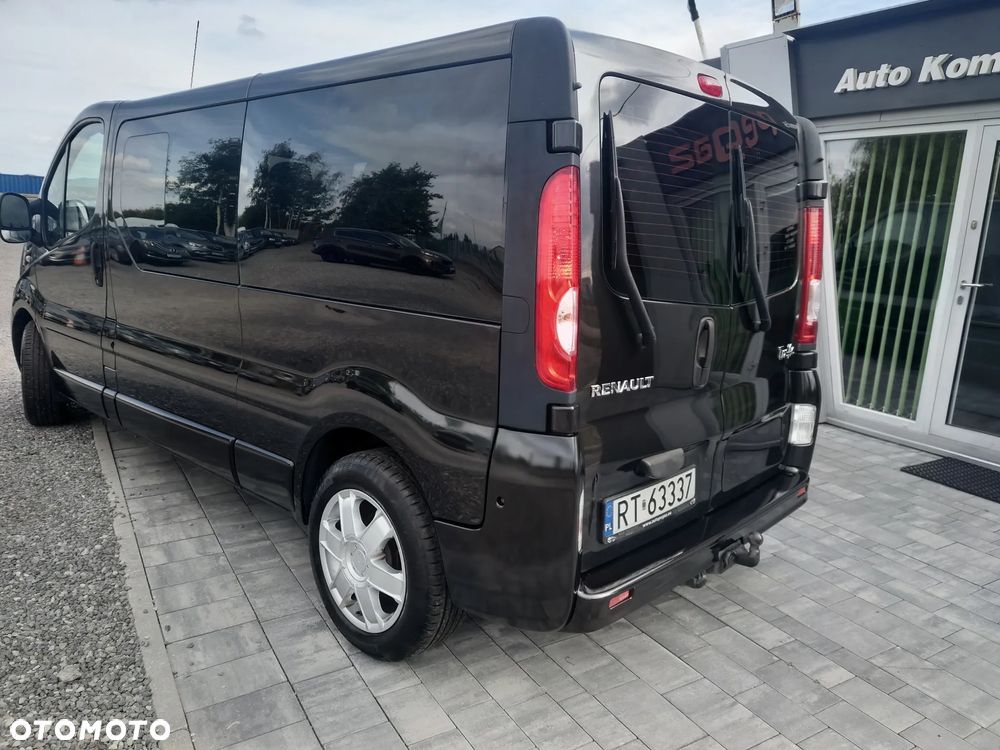 Renault Trafic FAP Grand Passenger Black Edition - 9