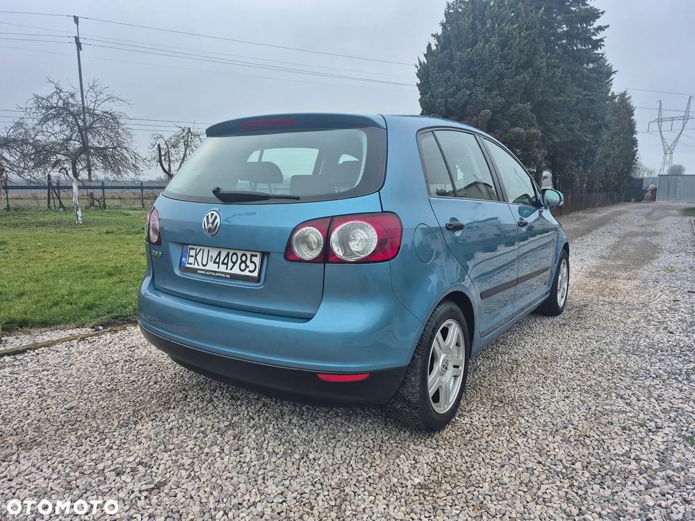 Volkswagen Golf Plus - 8