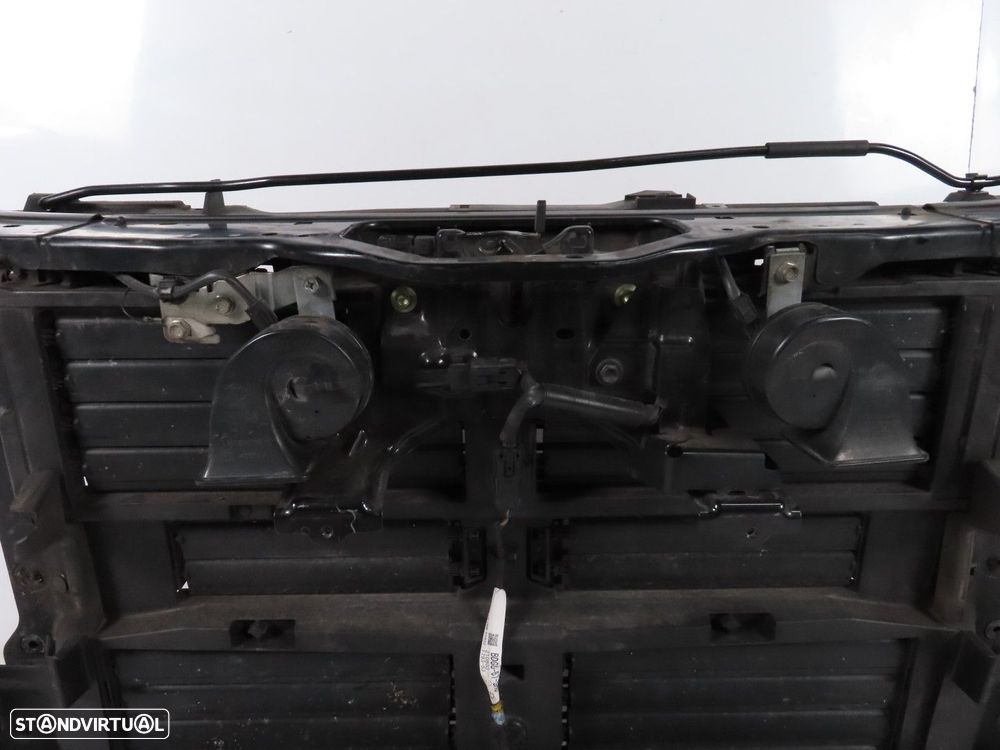 Frente em Fibra Usado / Original MAZDA 3 (BP) - 2