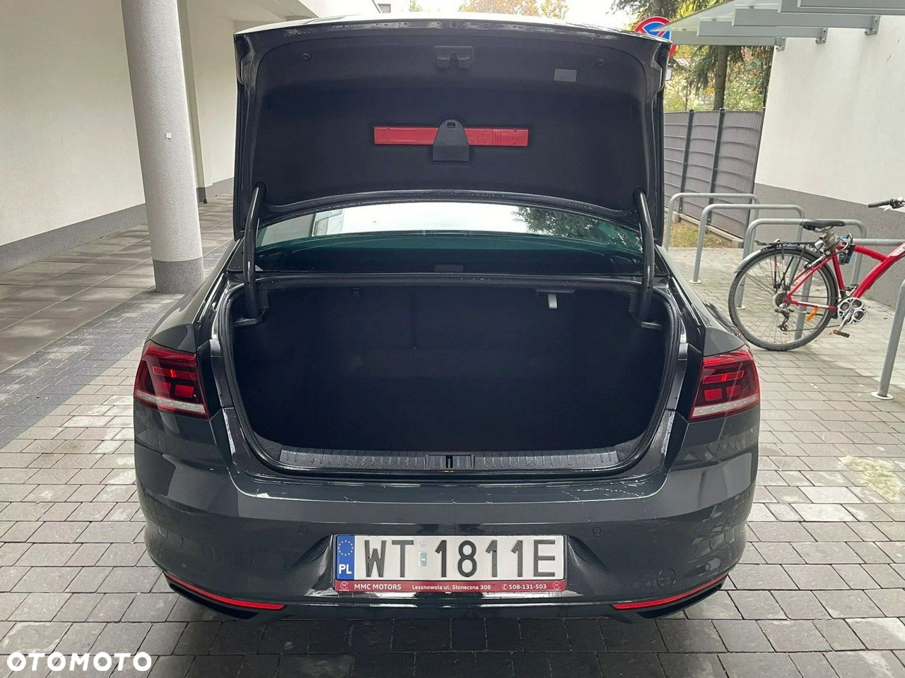 Volkswagen Passat 2.0 TDI EVO Essence DSG - 9