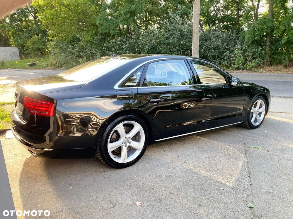 Audi A8 4.2 TDI L Quattro - 2