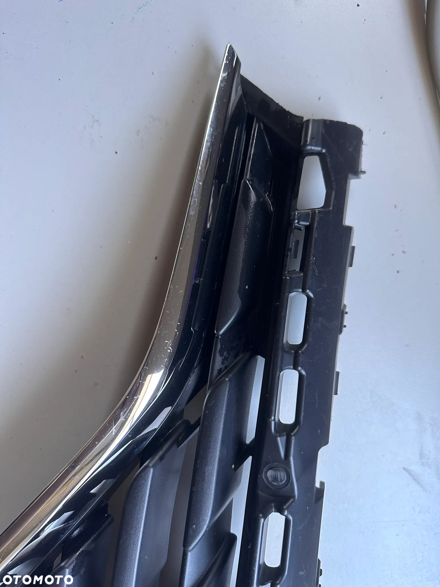 Grill Atrapa Renault Captur I Lift - 2