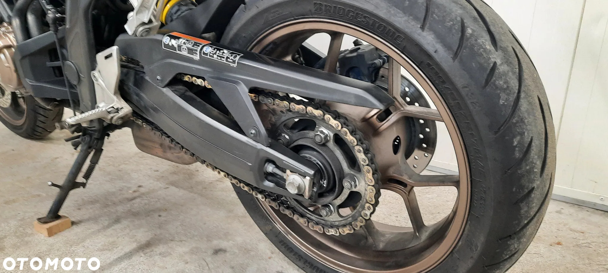 Honda CB - 9