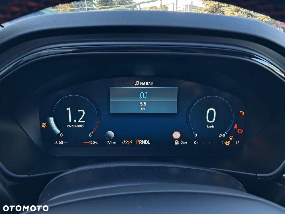 Ford Focus 1.0 EcoBoost mHEV ST-Line X - 15