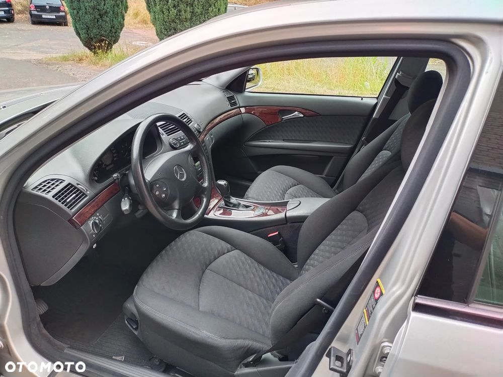 Mercedes-Benz Klasa E 220 CDI Automatik Classic - 7