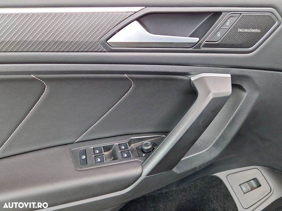 Volkswagen Tiguan 2.0 TDI 4Mot DSG R-Line - 17