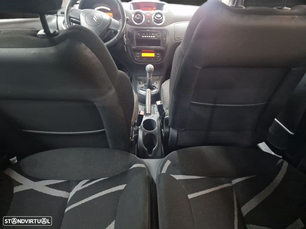 Citroën C2 1.1 VTR - 8