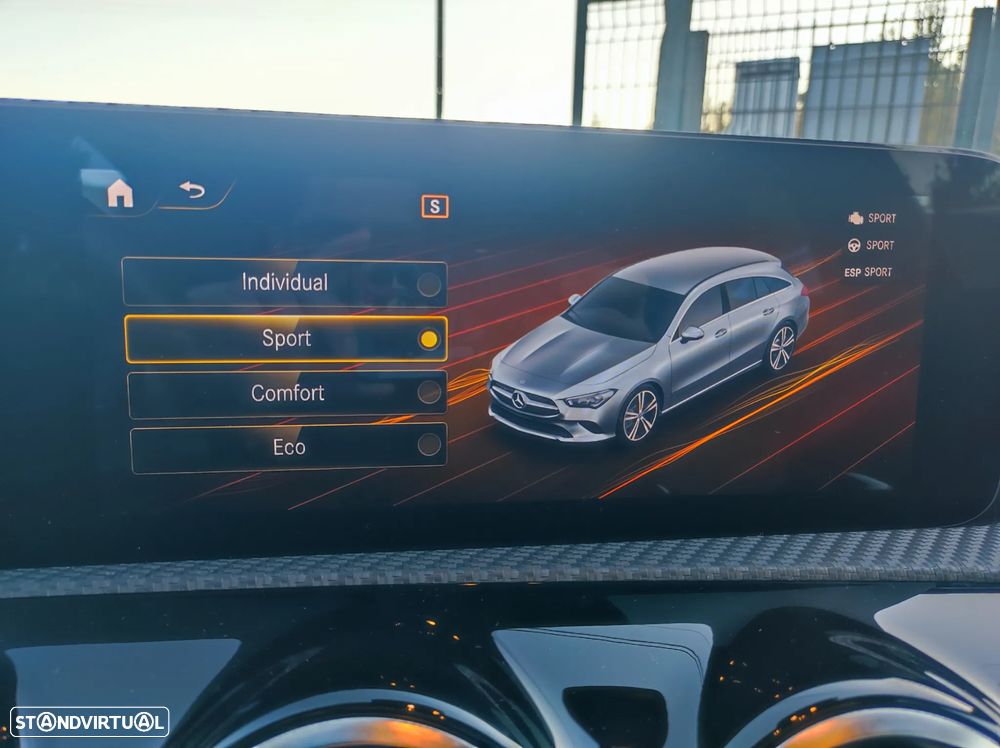 Mercedes-Benz CLA 180 d Shooting Brake 7G-DCT - 33