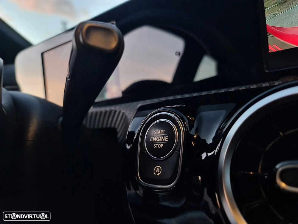 Mercedes-Benz A 180 d 7G-DCT AMG Line - 21