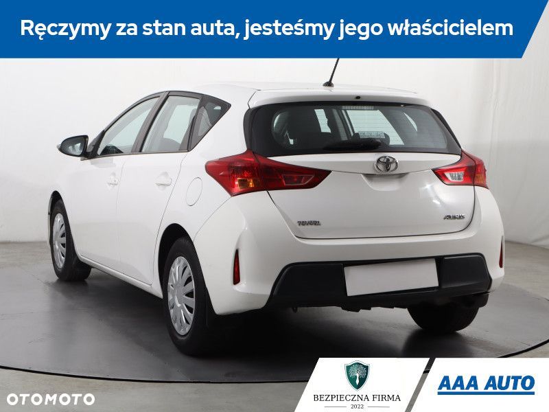 Toyota Auris - 5
